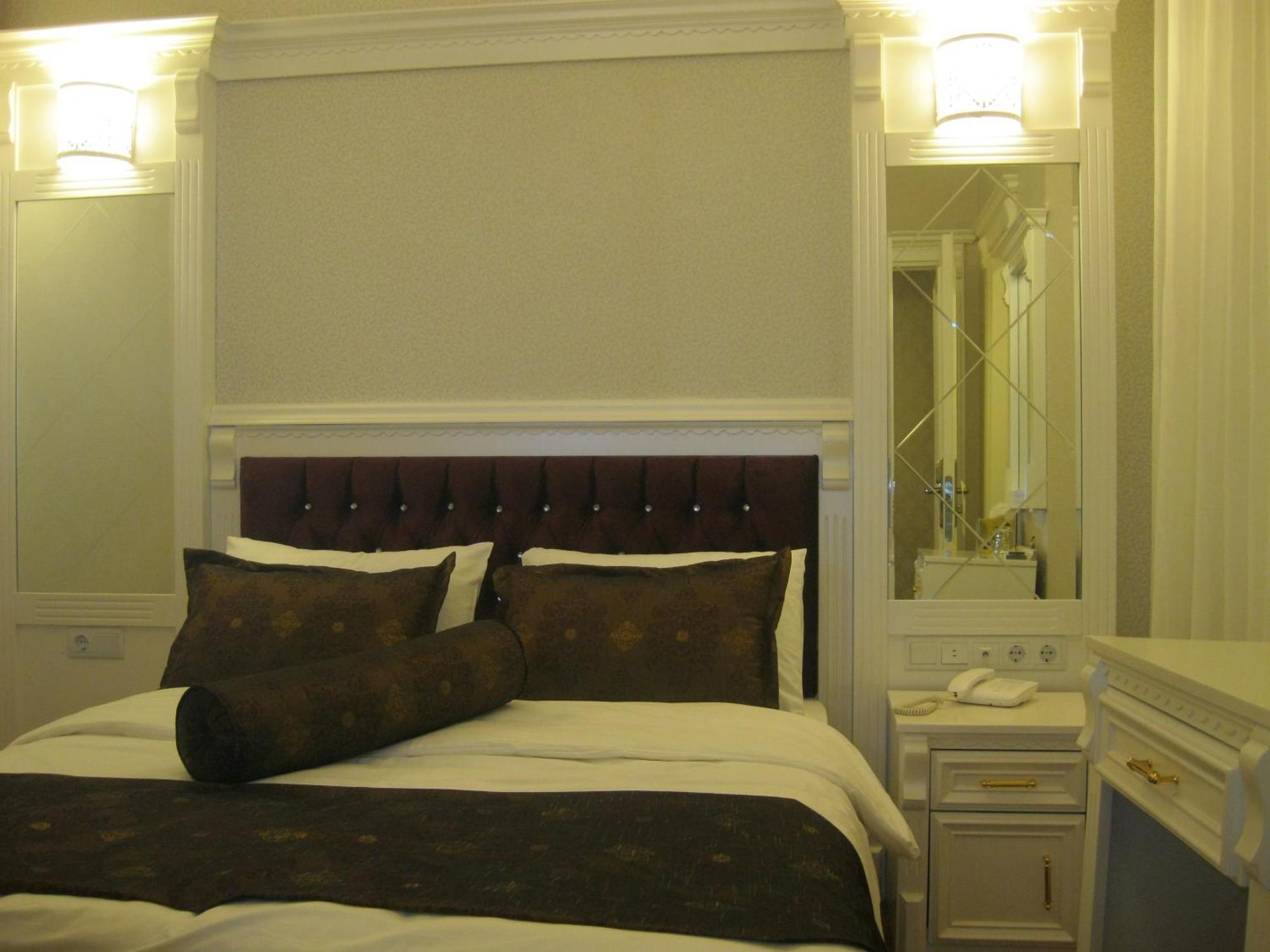 Hotel Coliseum Istanbul Rum bild