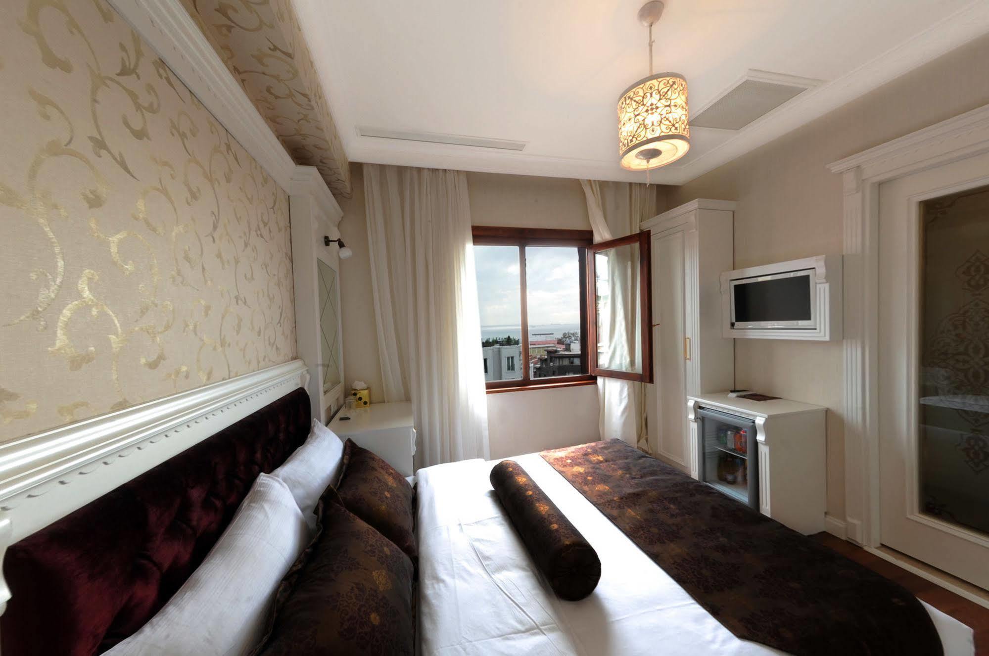 Hotel Coliseum Istanbul Exteriör bild