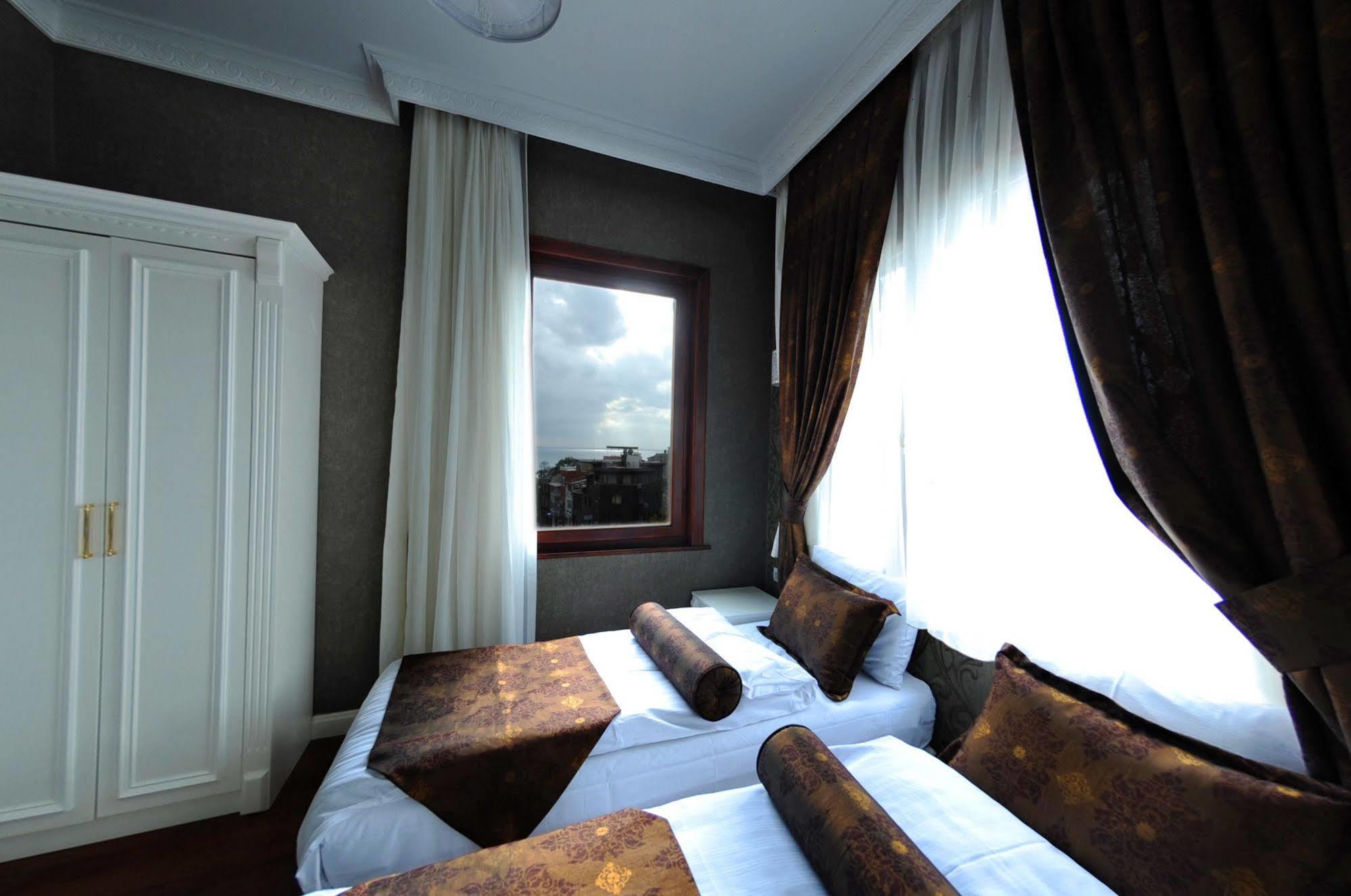 Hotel Coliseum Istanbul Exteriör bild